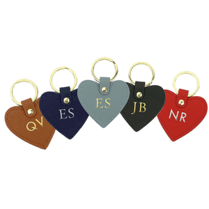 Schlüsselanhänger Herz aus genarbtem Leder personalisiert | Mein Monogramm