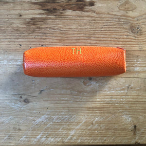 Stiftemäppchen mit Prägung Orange personalisiert | Mein Monogramm